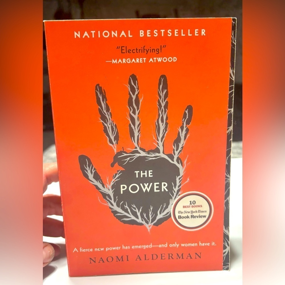 The Power. Novel by Naomi Alderman. Paperback 341 Pages. Published by Viking